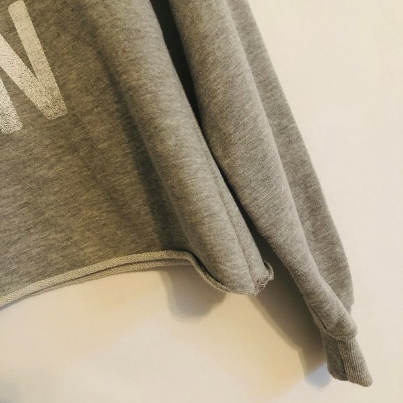TOUCHDOWN Cropped Sweatshirt - Picture 3 of 5